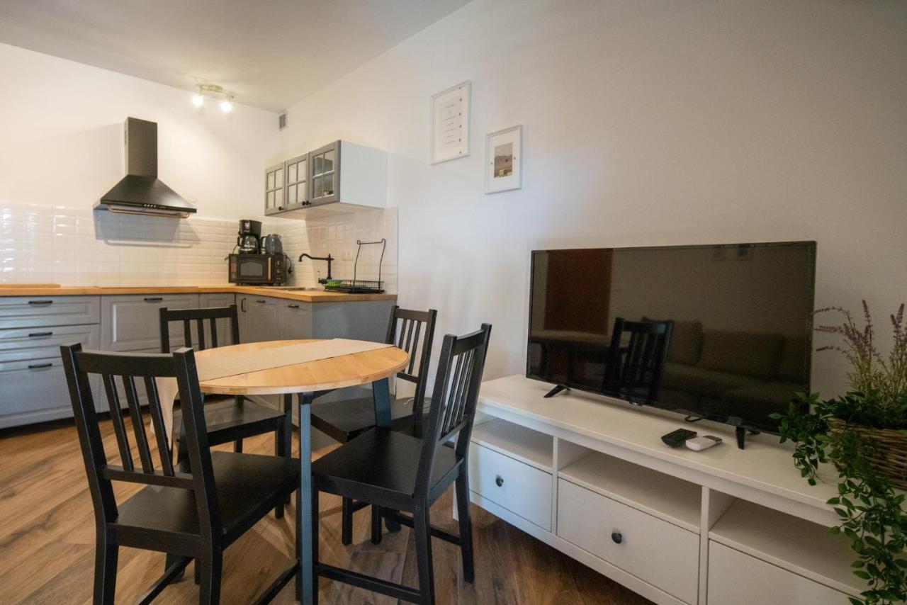 Apartmani Mara Pakoštane Buitenkant foto